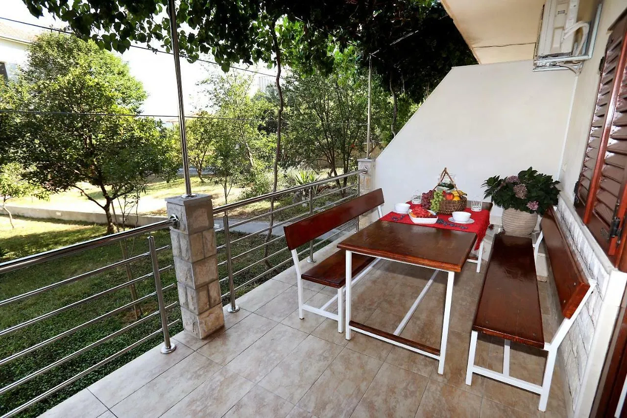 Delux Apartment Near The Sea Trogir