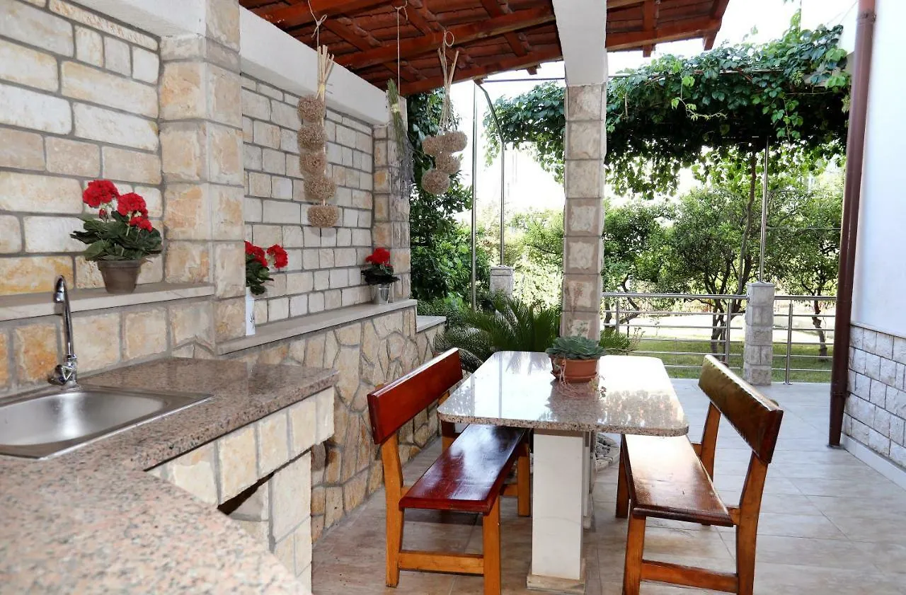 Delux Apartment Near The Sea Trogir 0*,